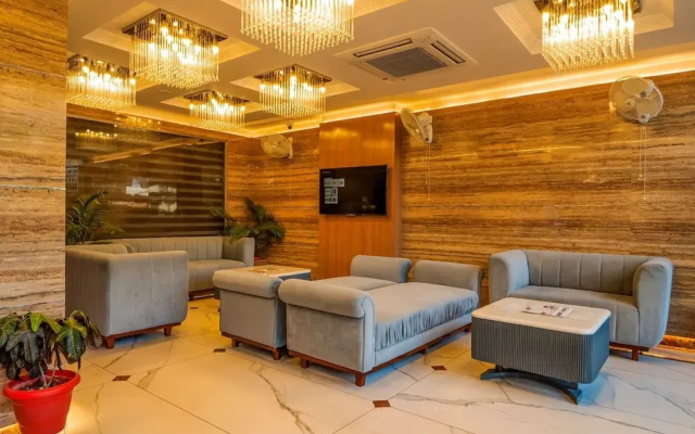 Hotel The Grand Dewan