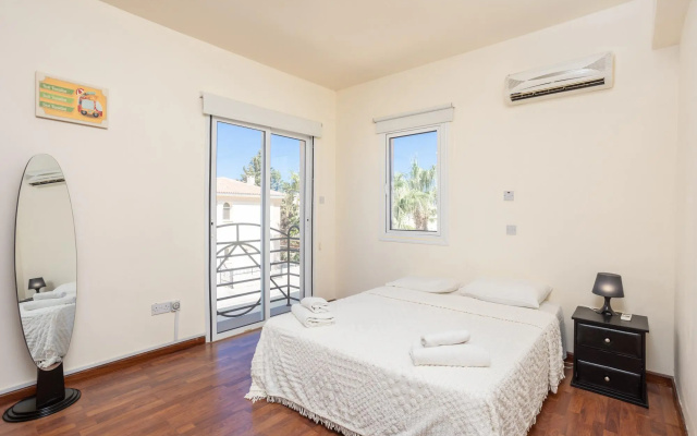 Villa Miracle