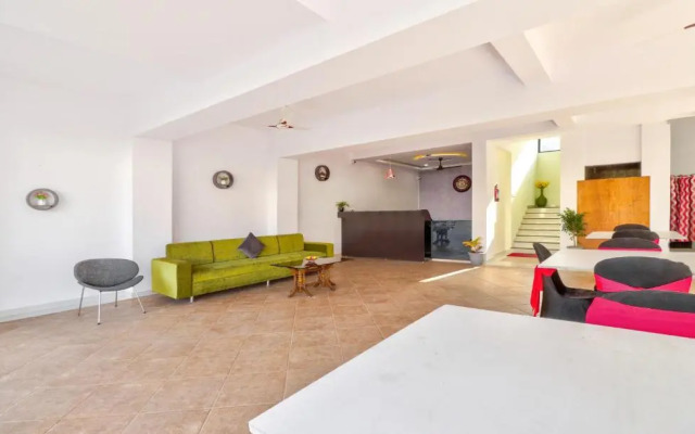Itsy Hotels Carnival Inn