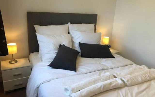 02 Bedrooms-Paris-Disneyland-WiFi- Parking-RER A