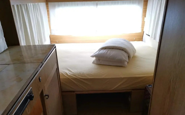 Camping Pilzone