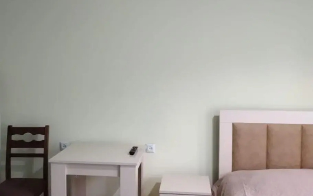 Nunu's Guesthouse