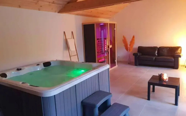 Magnifique maison ardennaise avec Sauna & Jacuzzi