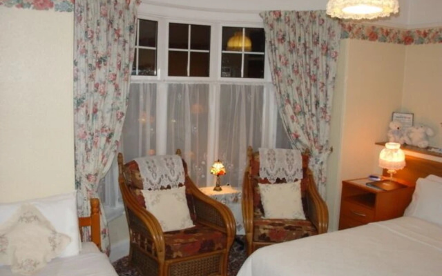 Newton House B&B - Torquay