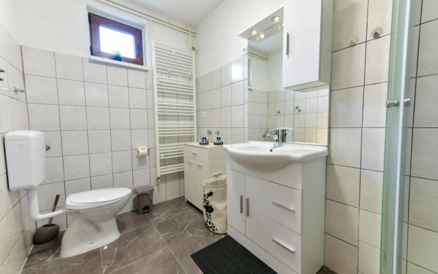 Apartman PLUM PLITVICE