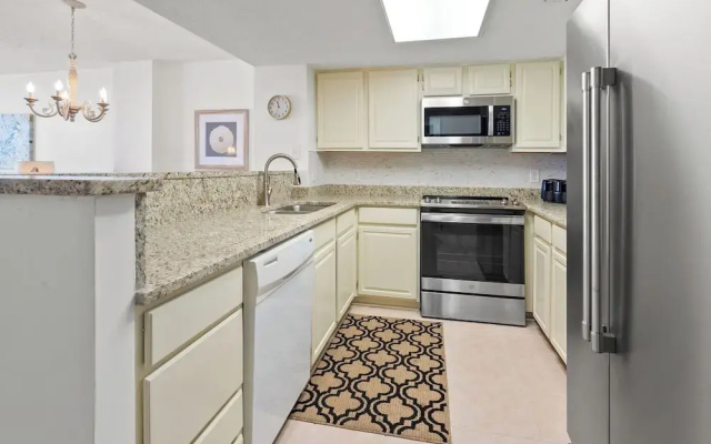 Shoreham Towers 2C