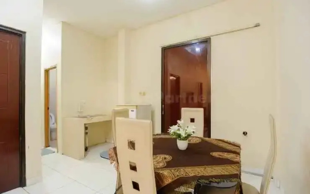Srb Near Mall Ciputra CIbubur Mitra RedDoorz(SRB near Mall Ciputra CIbubur Mitra RedDoorz)