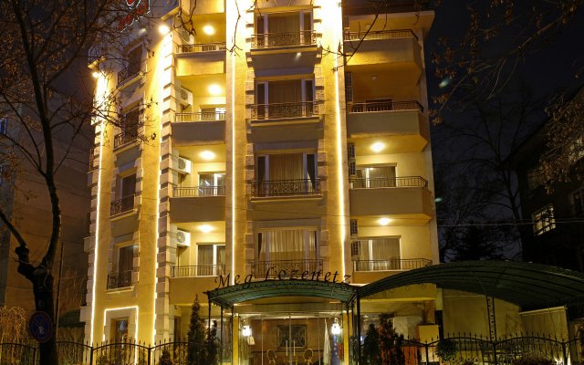 Meg Lozenetz Hotel in Sofia, Bulgaria from 115$, photos, reviews - zenhotels.com hotel front
