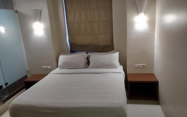 Apollo Guest House – Colaba Causeway