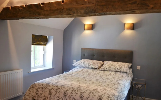 The Small House B&B