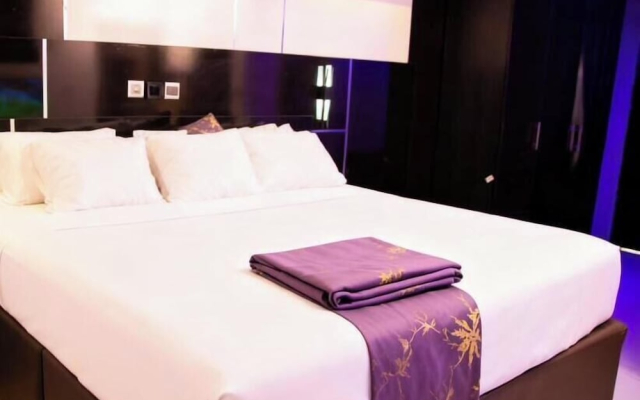Melody Luxury
