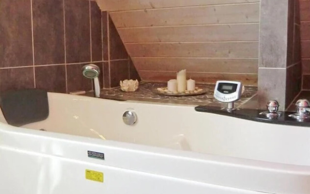 Awesome Home in Borgholm With 3 Bedrooms and Wifi