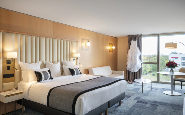 Residhome Suites Paris Sénart