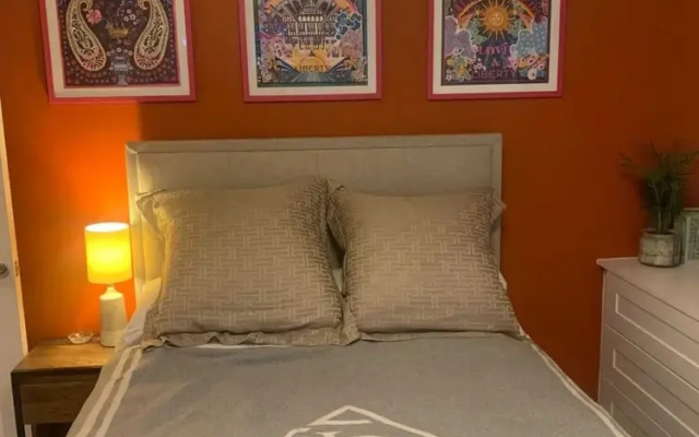 Stylish and Modern 1 Bedroom Flat Near East Dulwich