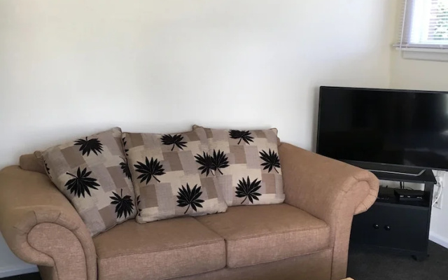 Home Away from Home-2 bedrooms