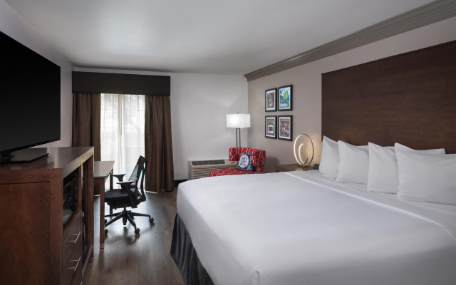 Aiden Austin City Hotel
