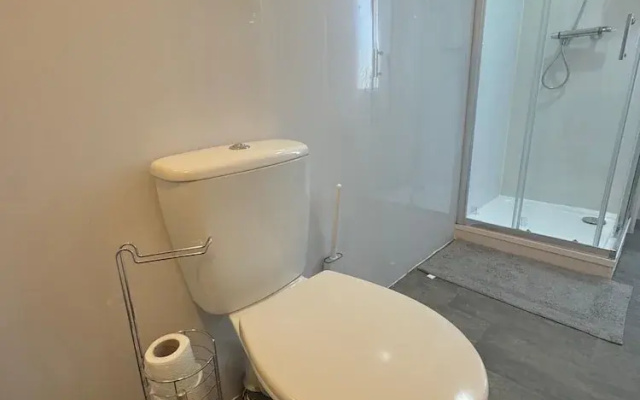 Sleeps4- Sofabed- 5mintocitycentre- Glasgowgreen