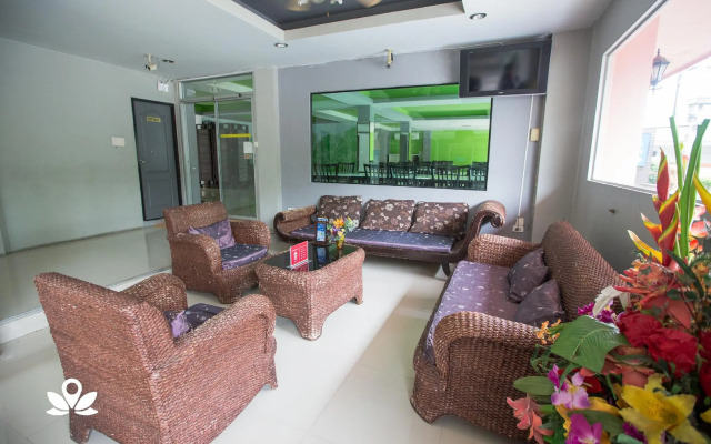 ZEN Rooms Watgate