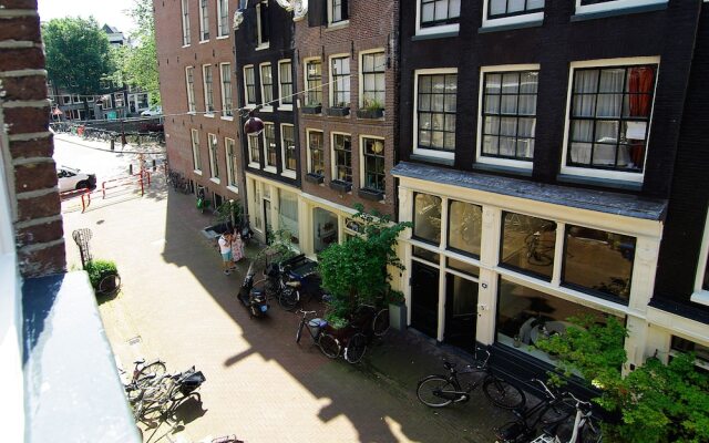 JOZ suites in centre of Amsterdam 2