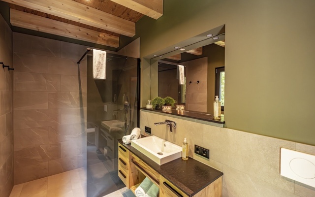 Chalet Eigener Sauna im Vital Camp Bayerbach