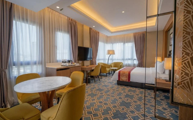 M Palace Hotel