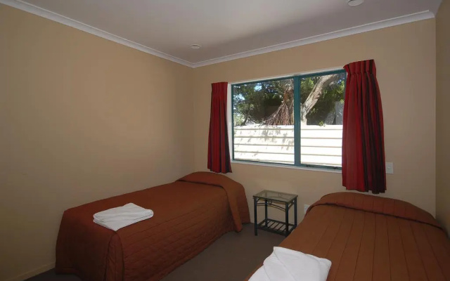 Discovery Motor Lodge