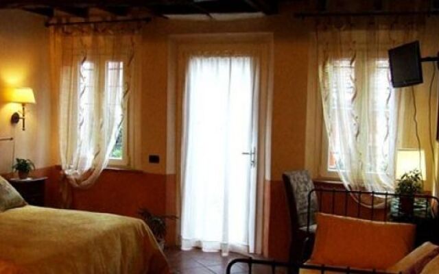 Il Mascherone Bed  Breakfast