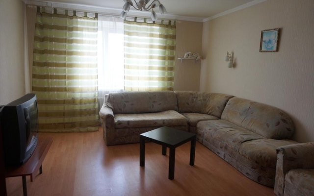 Гостиница Day Apartments na Vosmogo Marta в Уфе отзывы, цены и фото номеров - забронировать гостиницу Day Apartments na Vosmogo Marta онлайн Уфа комната для гостей