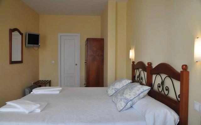 Hostal Azahar