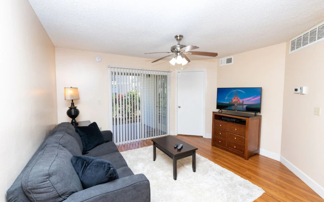 1972la 1 Bedroom Condo