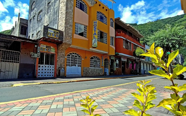 Amazonia Y Sol Hostel