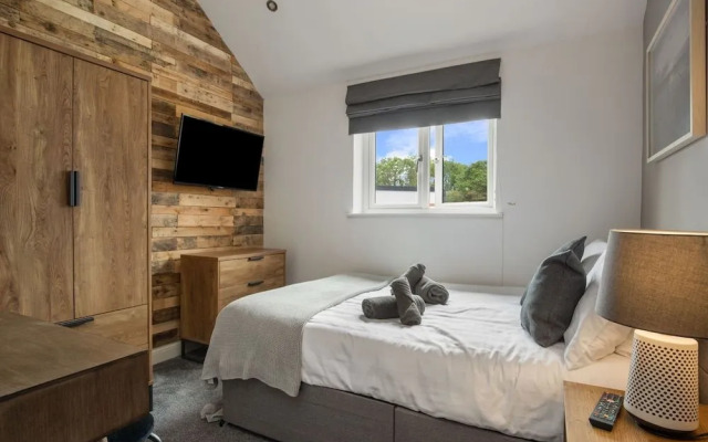 Pine Cottage