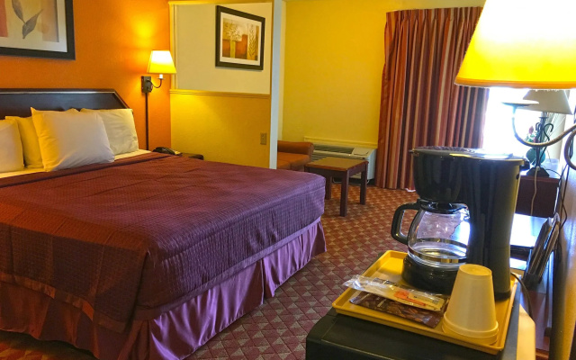 Executive Inn & Suites