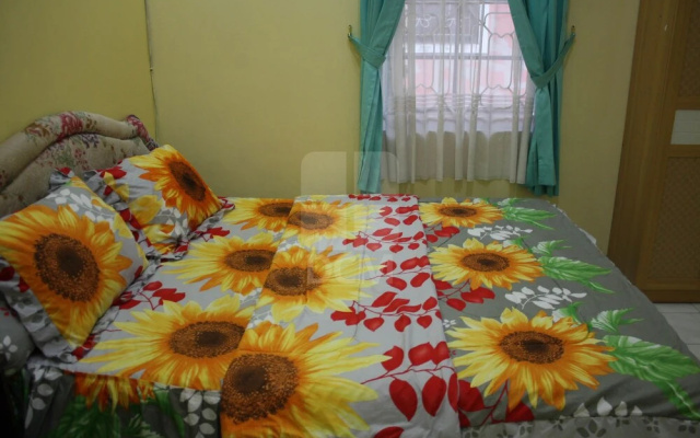 Villa Kota Bunga Peony