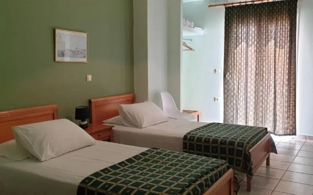 Zannikos Rooms