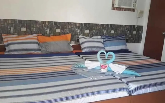 White Beach Guest House