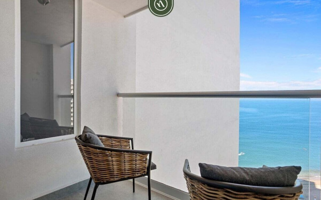 Amazing Studio With Oceanview - Pool - Beach - Gym