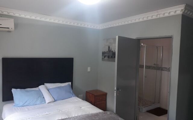 Cyrildene Lodge