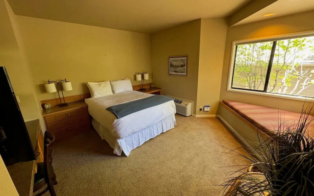 River Ridge 513ab 2 Bedroom Condo