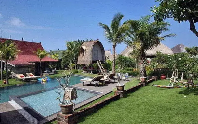 Desa Seni A Village Resort