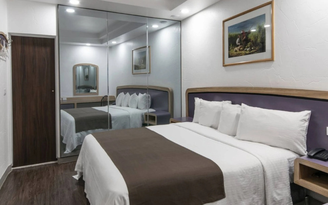 Hotel Menara