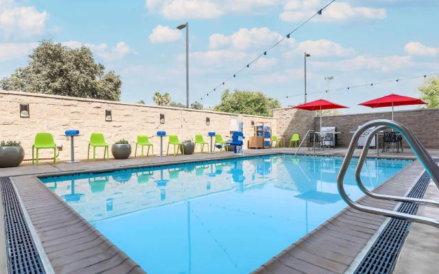 Home2 Suites by Hilton West Sacramento, CA