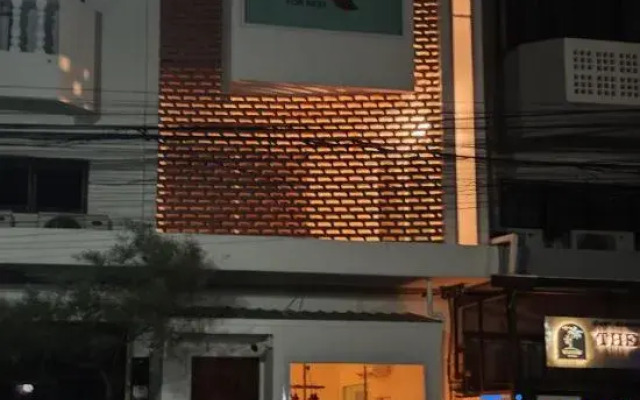 [R4R] RoomforRest Boutique Hotel Bangsaen Beach