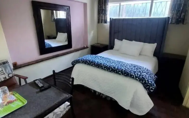 Legend Safari Lodge