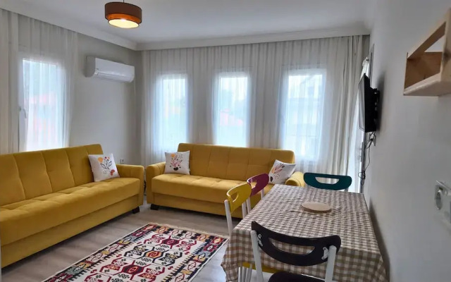 İnlice Apart House