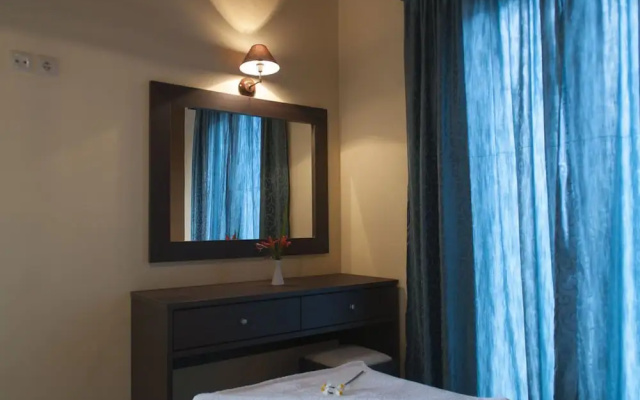 Dollas Hotel
