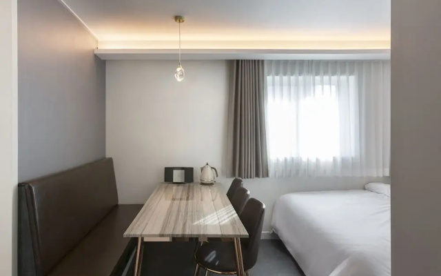 Busan Lounge 26 Hotel
