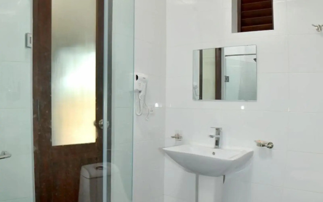 Olanro Hotel