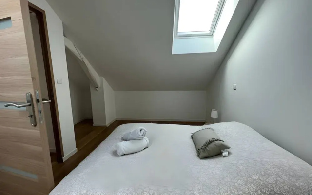 Charming Home in Parigne-l'eveque Near Le Mans