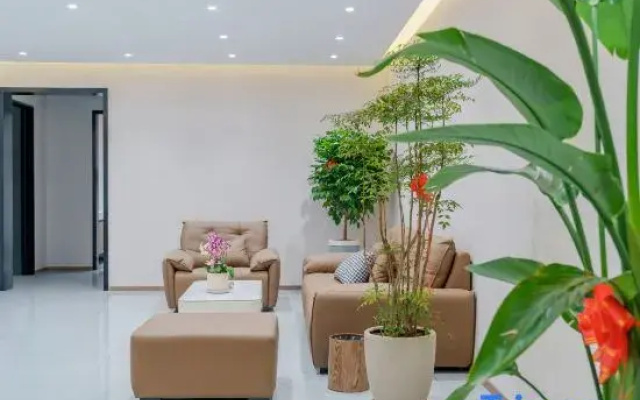 Ruyuan Homestay (Dalian Sports Center Branch)